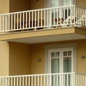 公寓 米尼里亚斯农家乐